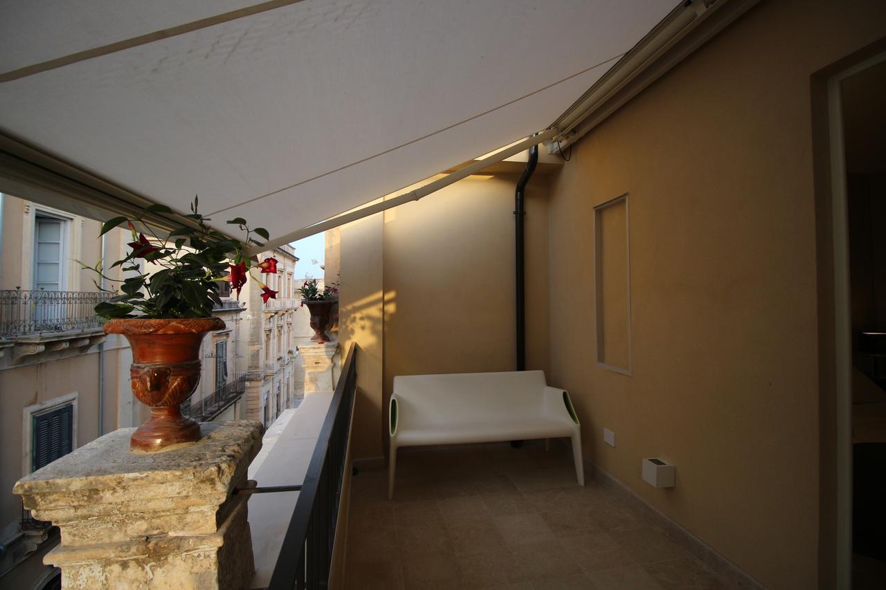 Hotel Porta Reale Ното Екстер'єр фото